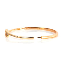 Load image into Gallery viewer, Sleek Harlow Copper Bangle
