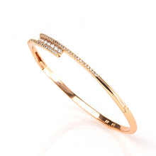 Load image into Gallery viewer, Sleek Harlow Copper Bangle
