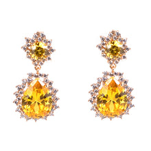 Load image into Gallery viewer, Honey Emerald Earring (30mm)
