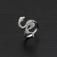 Load image into Gallery viewer, Snake jewel Ring
