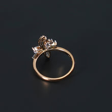 Load image into Gallery viewer, Mother of Pearl Butterfly Ring
