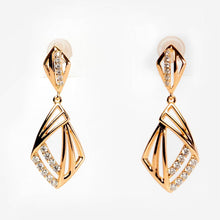 Load image into Gallery viewer, Brooklyn Bridge Earrings - vistoso.pk
