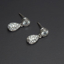 Load image into Gallery viewer, Diamond Earring - vistoso.pk
