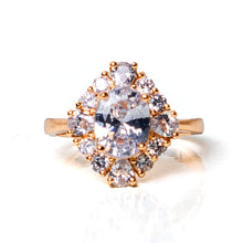 Load image into Gallery viewer, Flame Emerald Ring - vistoso.pk
