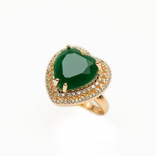 Load image into Gallery viewer, Green Heart Catherine Ring - vistoso.pk
