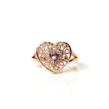 Load image into Gallery viewer, Heart Diamond Cluster Ring - vistoso.pk
