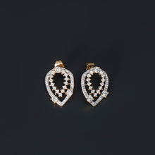 Load image into Gallery viewer, Radiant Tear drop Earring - vistoso.pk
