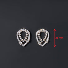 Load image into Gallery viewer, Radiant Tear drop Earring - vistoso.pk
