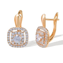 Load image into Gallery viewer, Statement Diamond Studded Earring - vistoso.pk
