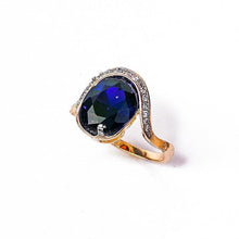 Load image into Gallery viewer, Turkish Emerald Ring - vistoso.pk
